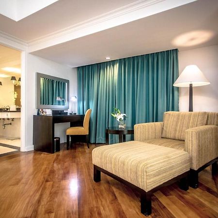 Fraser Place Manila Makati City Exterior foto